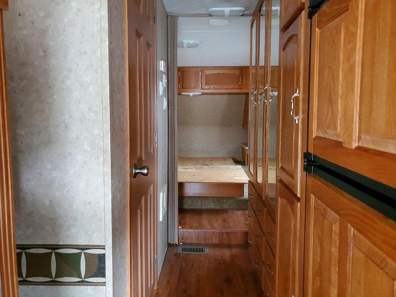 2009 Puma Recreational Vehicle (rv) მანქანა იყიდება აუქციონზე, vin: 4X4FPUA229P023064, აუქციონის ნომერი: 69898196