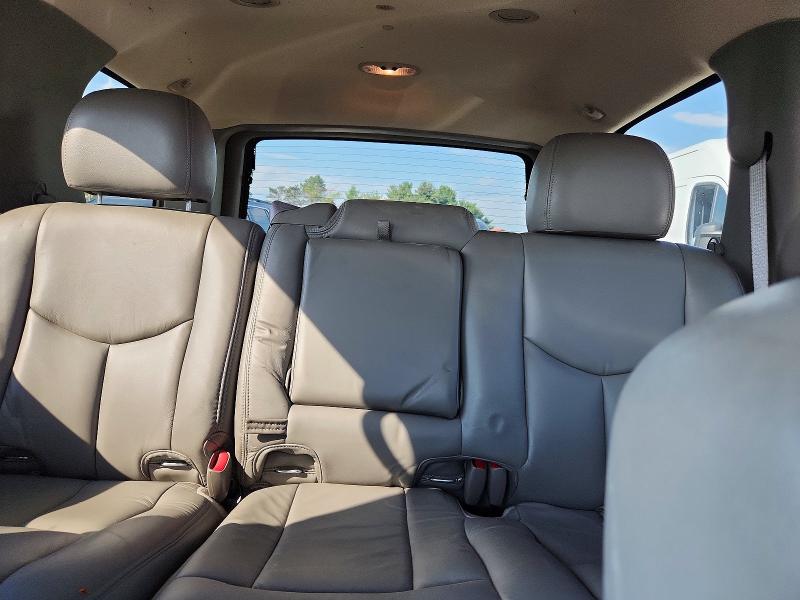 2004 Chevrolet Tahoe მანქანა იყიდება აუქციონზე, vin: 1GNEK13T74R199665, აუქციონის ნომერი: 71366766