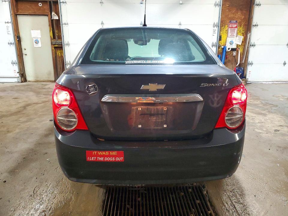 72508246 :رقم المزاد ، 1G1JC5SH3E4129158 vin ، 2014 Chevrolet Sonic مزاد بيع