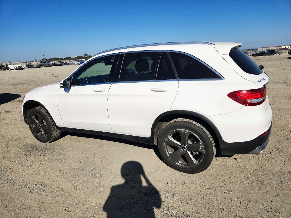72000166 :رقم المزاد ، WDC0G4JB5JV027096 vin ، 2018 Mercedes-benz Glc مزاد بيع