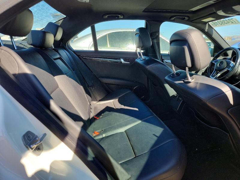 Продаж на аукціоні авто 2012 Mercedes-benz C, vin: WDDGF5HB6CR191574, номер лоту: 72439316