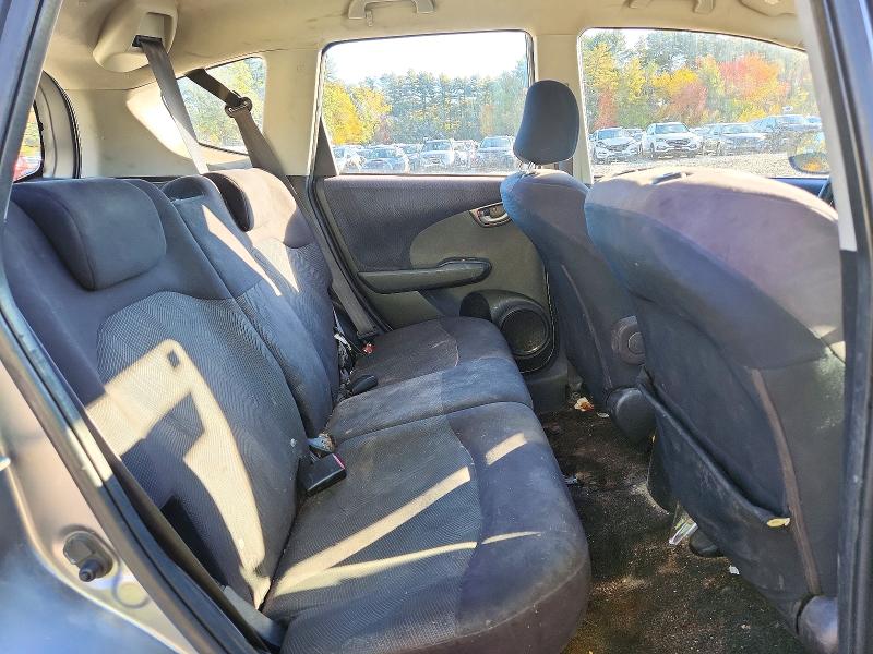 2010 Honda Fit მანქანა იყიდება აუქციონზე, vin: JHMGE8H46AS007304, აუქციონის ნომერი: 72887536