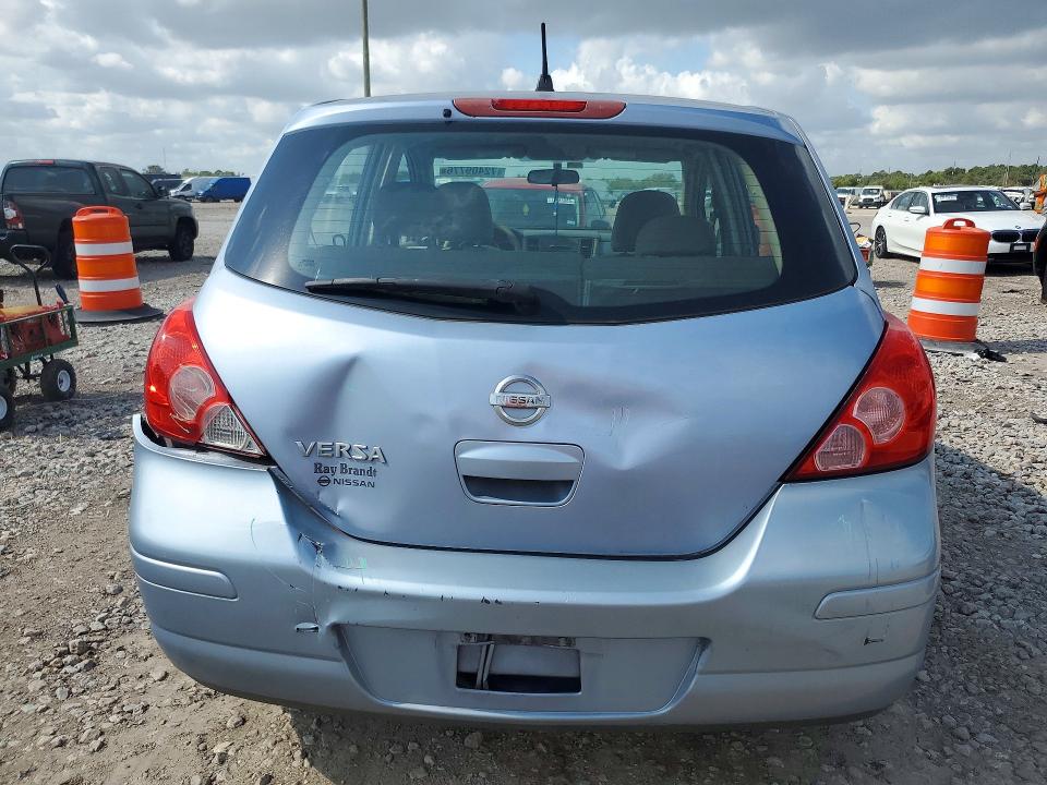 72409776 :رقم المزاد ، 3N1BC1CP1AL372324 vin ، 2010 Nissan Versa مزاد بيع