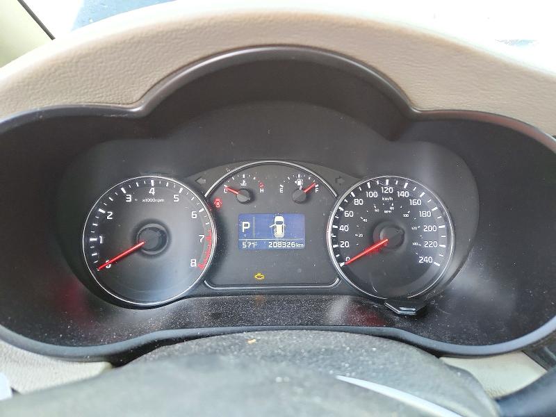 Продажа на аукционе авто 2015 Kia Rondo, vin: KNAHU8A38F7122276, номер лота: 72517526
