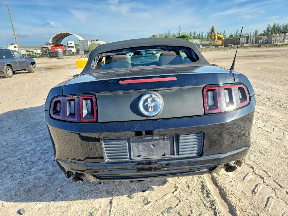 Продаж на аукціоні авто 2014 Ford Mustang, vin: 1ZVBP8EM2E5227163, номер лоту: 70630216