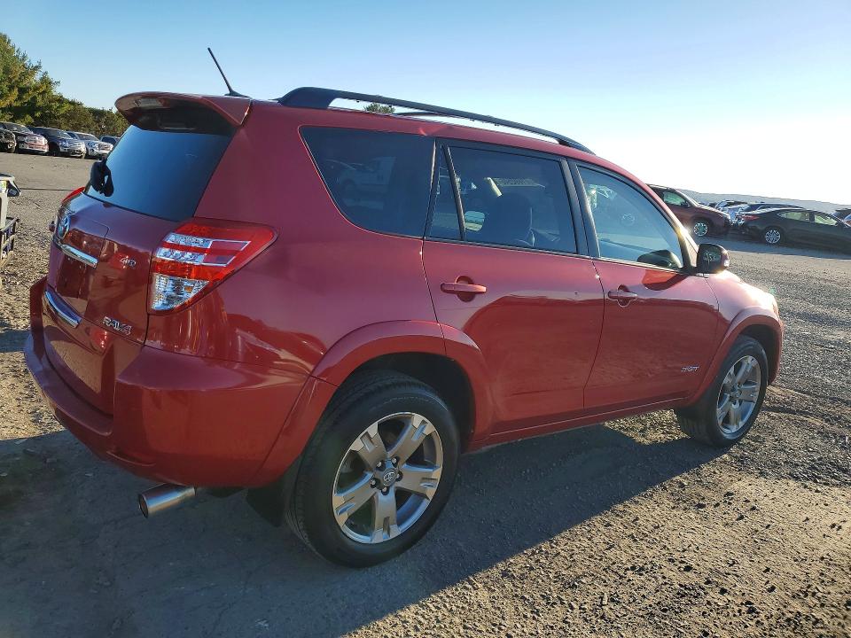 Продаж на аукціоні авто 2011 Toyota Rav4, vin: JTMRK4DV6B5102830, номер лоту: 71692546