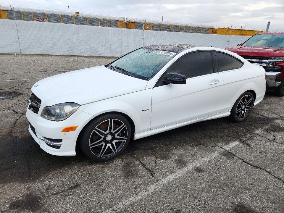 Aukcja sprzedaży 2013 Mercedes-benz C, vin: WDDGJ4HB0DF955981, numer aukcji: 72700246