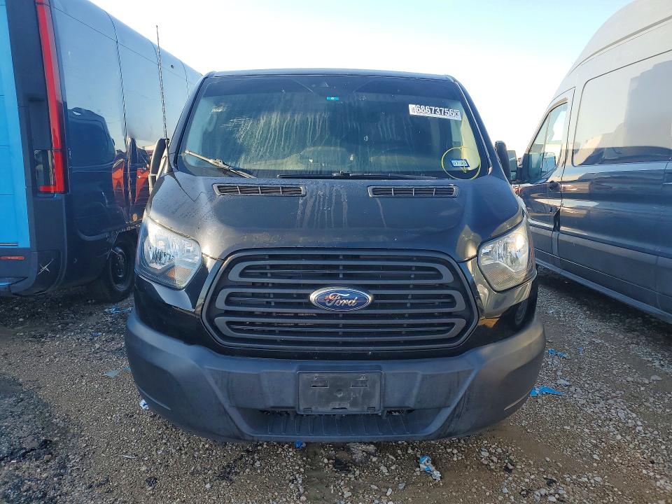 68673756 :رقم المزاد ، 1FTYE1YM8KKA66837 vin ، 2019 Ford Transit مزاد بيع