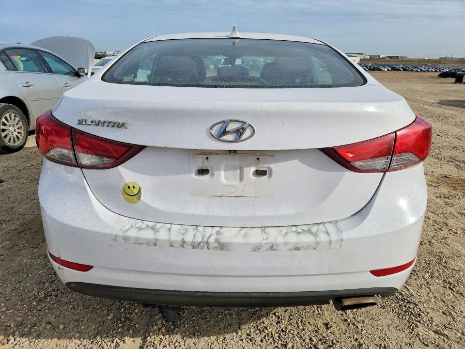 71008926 :رقم المزاد ، KMHDH4AH3FU288437 vin ، 2015 Hyundai Elantra مزاد بيع
