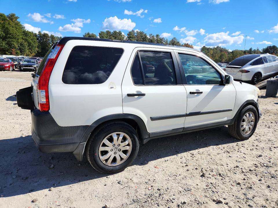 71650226 :رقم المزاد ، SHSRD78885U337709 vin ، 2005 Honda Cr-v مزاد بيع