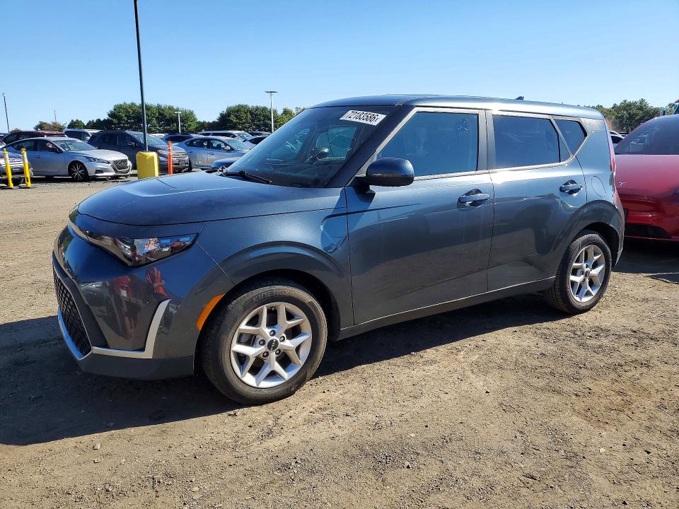 72183586 :رقم المزاد ، KNDJ23AUXP7197908 vin ، 2023 Kia Soul مزاد بيع