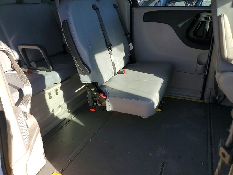 Продажа на аукционе авто 2018 Dodge Grand Caravan, vin: 2C7WDGBG8JR216707, номер лота: 70692716