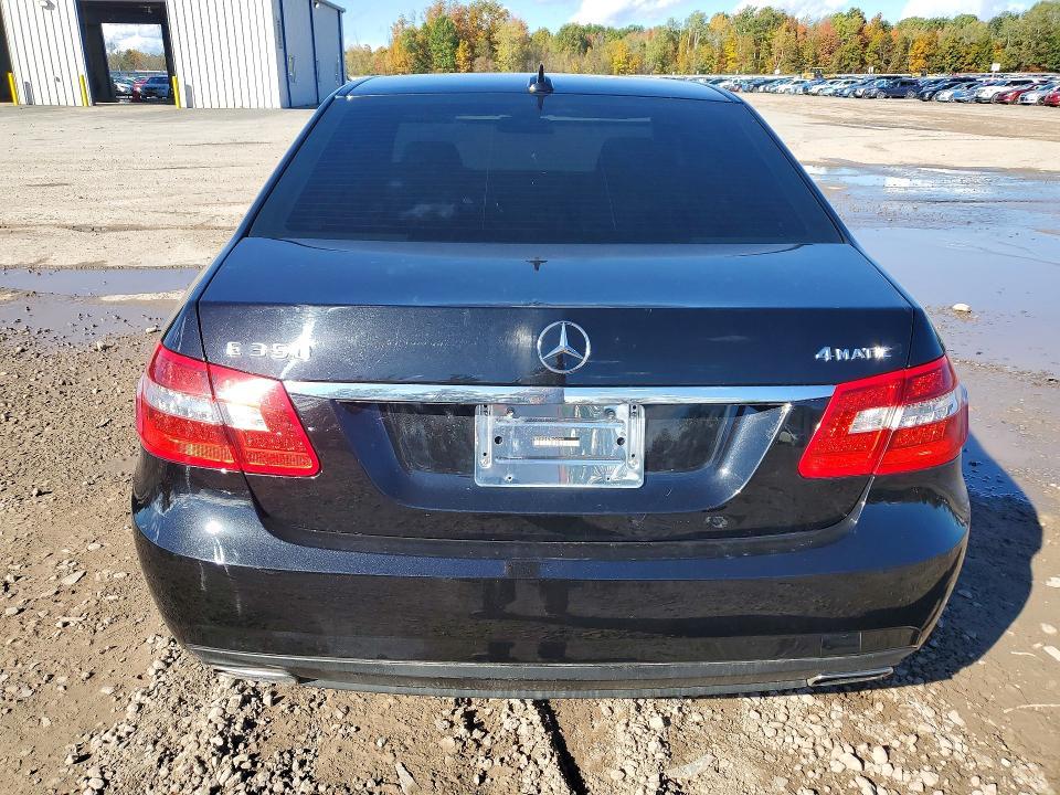Продажа на аукционе авто 2011 Mercedes-benz E, vin: WDDHF8HB0BA365691, номер лота: 72573316