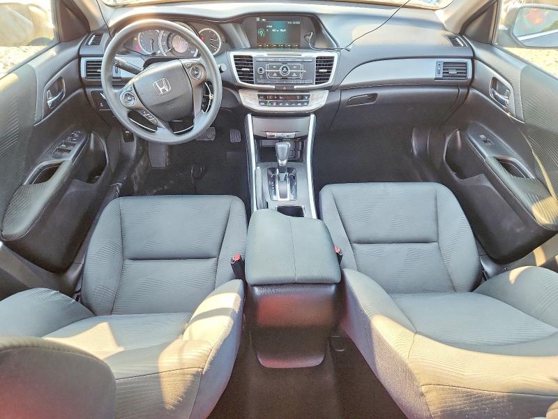 2015 Honda Accord მანქანა იყიდება აუქციონზე, vin: 1HGCR2F30FA095115, აუქციონის ნომერი: 70999956