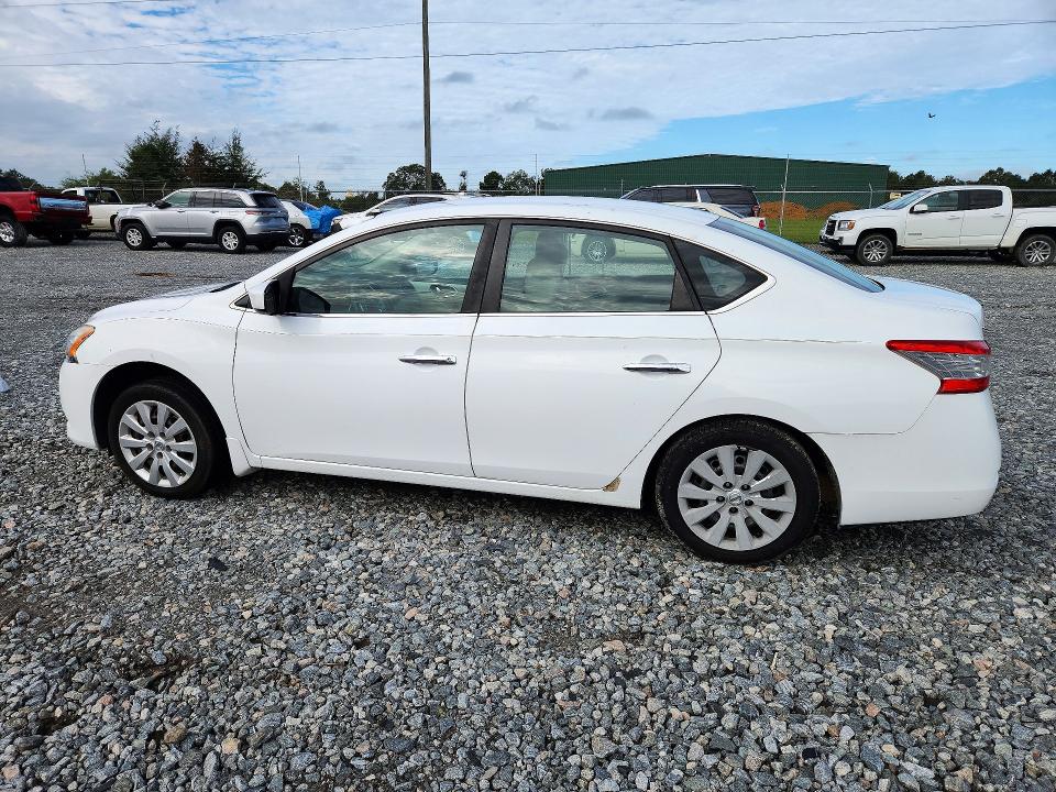 2015 Nissan Sentra მანქანა იყიდება აუქციონზე, vin: 3N1AB7AP1FY235415, აუქციონის ნომერი: 71724006