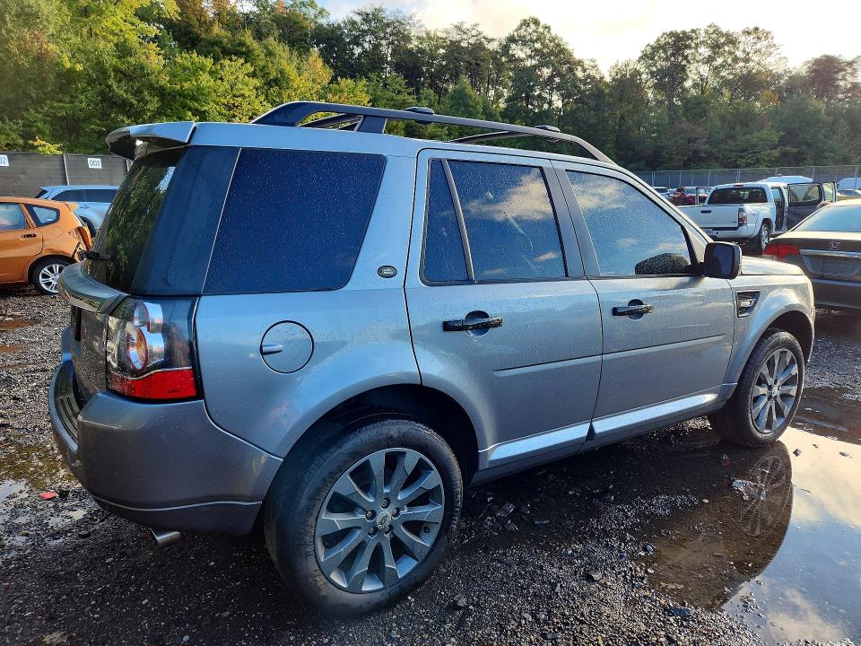 Продажа на аукционе авто 2013 Land Rover Lr2, vin: SALFR2BG4DH364945, номер лота: 72441786