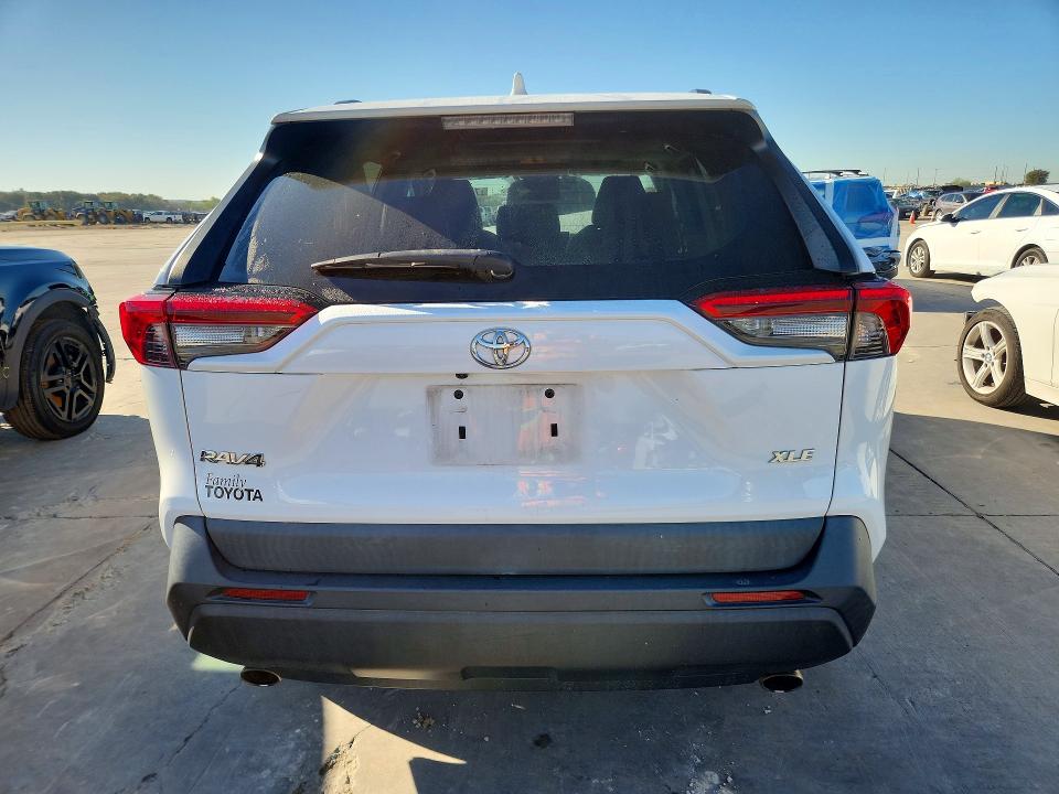 71919156 :رقم المزاد ، 2T3W1RFV1LC045125 vin ، 2020 Toyota Rav4 مزاد بيع
