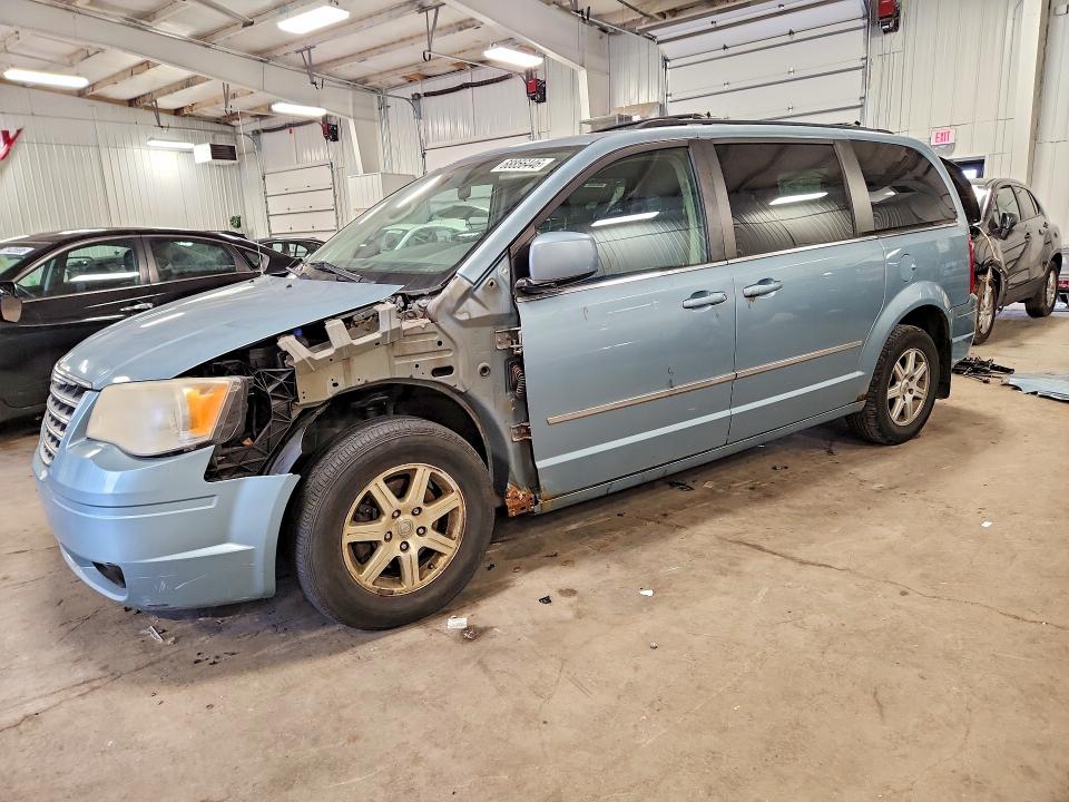 Продажа на аукционе авто 2010 Chrysler Town & Country, vin: 2A4RR5D10AR184094, номер лота: 68856446