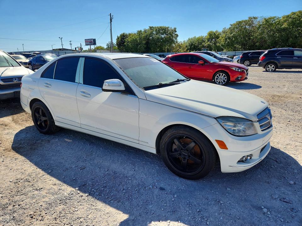 71241716 :رقم المزاد ، WDDGF81X88F174498 vin ، 2008 Mercedes-benz C مزاد بيع