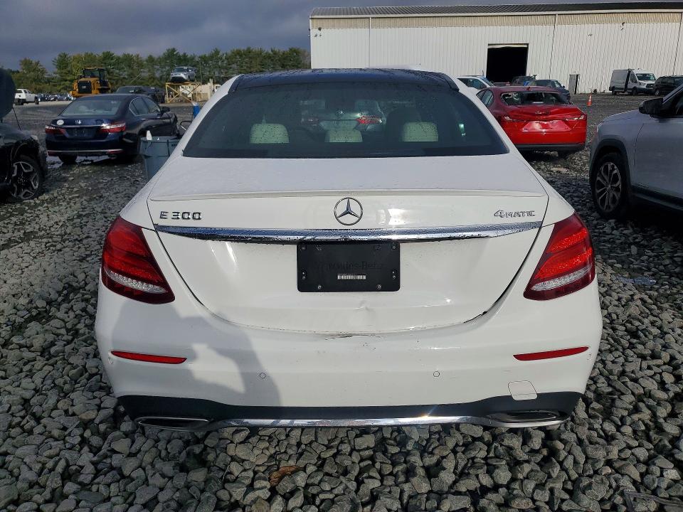 Продажа на аукционе авто 2019 Mercedes-benz E, vin: WDDZF4KB6KA552603, номер лота: 70846176