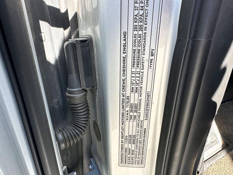 2017 Bentley Bentayga მანქანა იყიდება აუქციონზე, vin: SJAAC2ZV0HC016071, აუქციონის ნომერი: 71785046