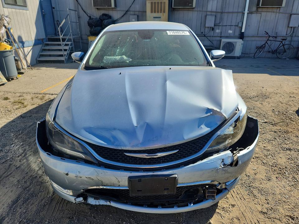 Продажа на аукционе авто 2015 Chrysler 200, vin: 1C3CCCCG6FN653673, номер лота: 71840576