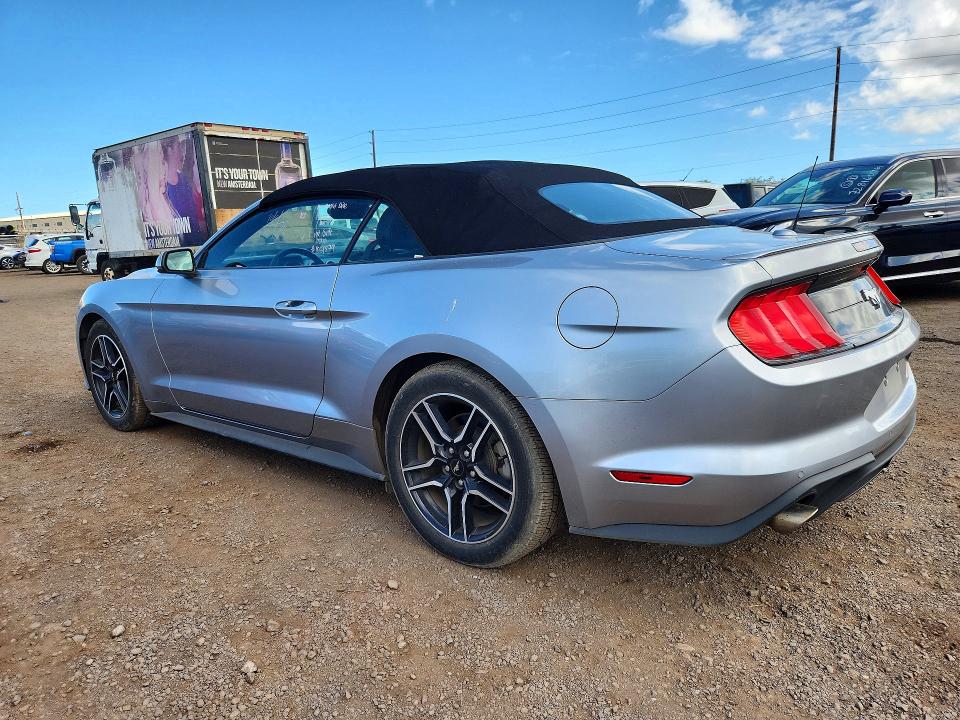 72813556 :رقم المزاد ، 1FATP8UH9P5110457 vin ، 2023 Ford Mustang مزاد بيع