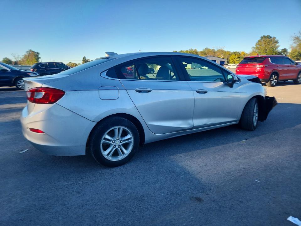 71722916 :رقم المزاد ، 1G1BE5SM2G7326304 vin ، 2016 Chevrolet Cruze مزاد بيع