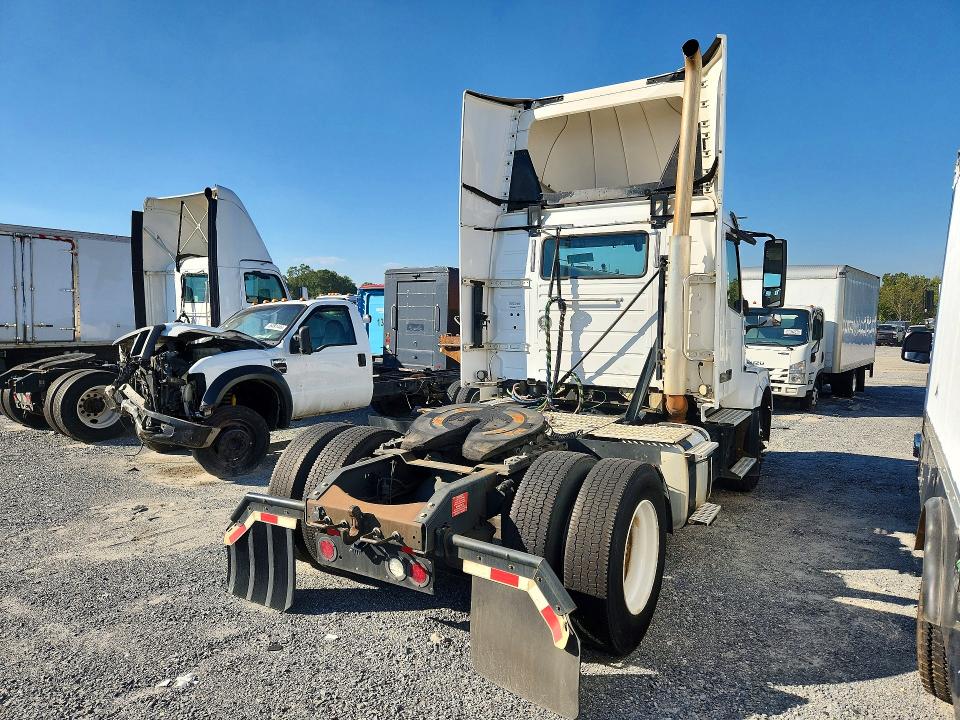 2018 Volvo Vnl მანქანა იყიდება აუქციონზე, vin: 4V4N39TGXJN892440, აუქციონის ნომერი: 69941186
