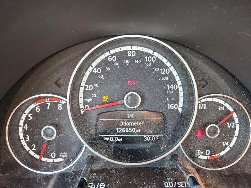 2014 Volkswagen Beetle მანქანა იყიდება აუქციონზე, vin: 3VWJ17AT3EM666421, აუქციონის ნომერი: 71235826