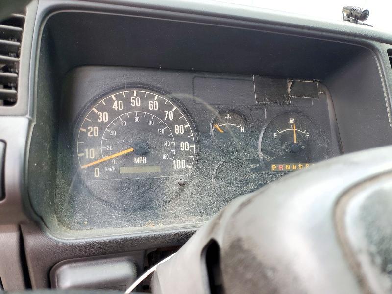 2003 Isuzu Npr მანქანა იყიდება აუქციონზე, vin: 4KLC4B1R53J801449, აუქციონის ნომერი: 73678336