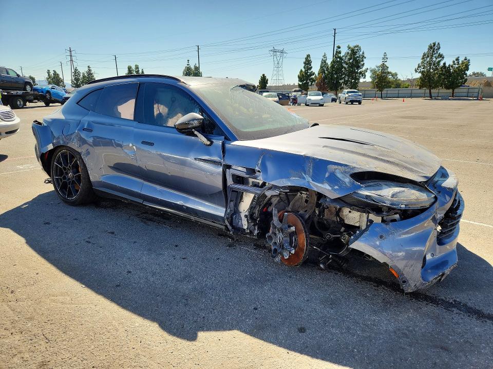 Aukcja sprzedaży 2021 Aston Martin Dbx, vin: SCFVUJAW2MTV02971, numer aukcji: 71636406