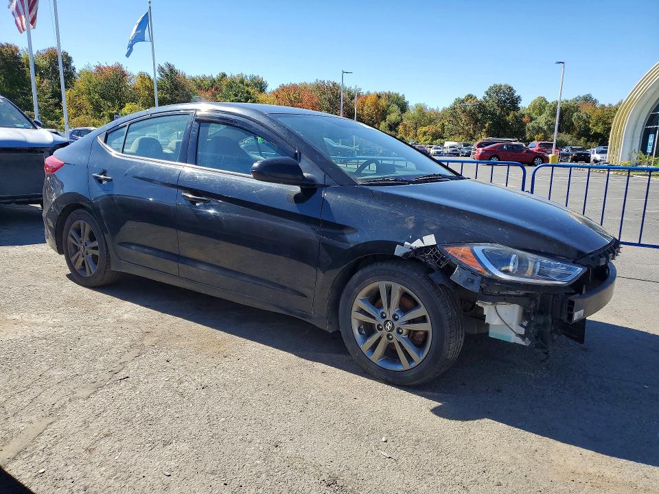 2018 Hyundai Elantra მანქანა იყიდება აუქციონზე, vin: 5NPD84LF1JH339808, აუქციონის ნომერი: 71783146