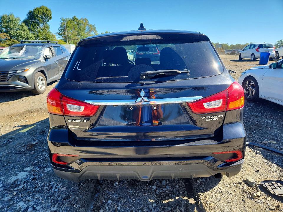 Продаж на аукціоні авто 2018 Mitsubishi Outlander Sport, vin: JA4AR3AU3JZ005794, номер лоту: 71713016