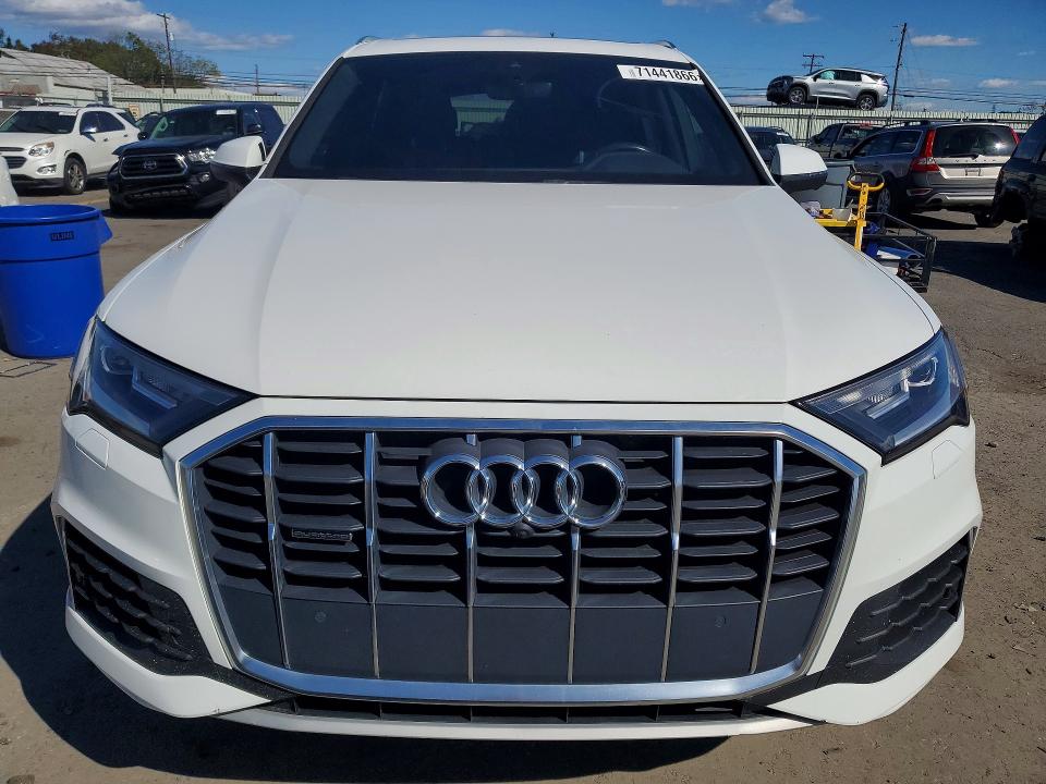 Продаж на аукціоні авто 2021 Audi Q7, vin: WA1AXAF74MD000165, номер лоту: 71441866