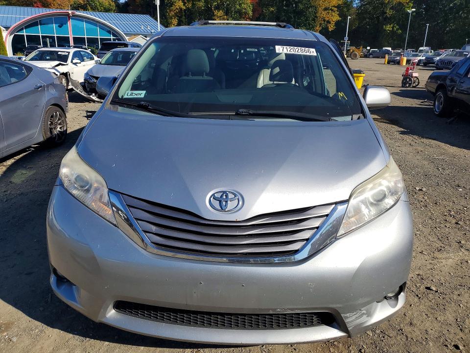 Aukcja sprzedaży 2015 Toyota Sienna, vin: 5TDDK3DC4FS095315, numer aukcji: 71202866