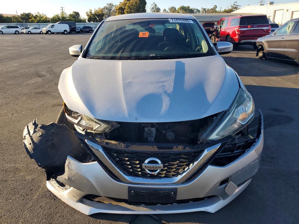 2017 Nissan Sentra მანქანა იყიდება აუქციონზე, vin: 3N1AB7AP0HY348548, აუქციონის ნომერი: 71470486