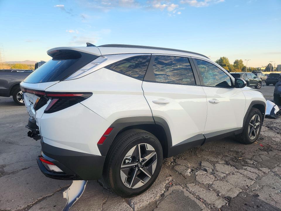 2026 Hyundai Tucson მანქანა იყიდება აუქციონზე, vin: KM8JCDD15TU499960, აუქციონის ნომერი: 71791616