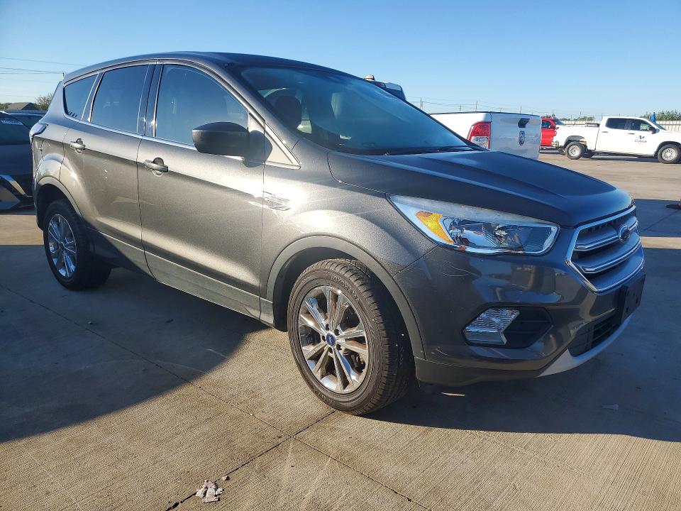 Продажа на аукционе авто 2017 Ford Escape, vin: 1FMCU0GDXHUB60252, номер лота: 70866006