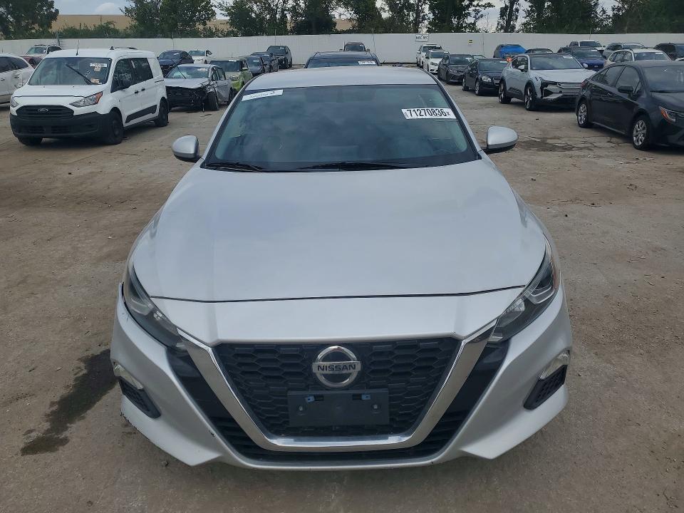 2019 Nissan Altima მანქანა იყიდება აუქციონზე, vin: 1N4BL4BV3KC242899, აუქციონის ნომერი: 71270836