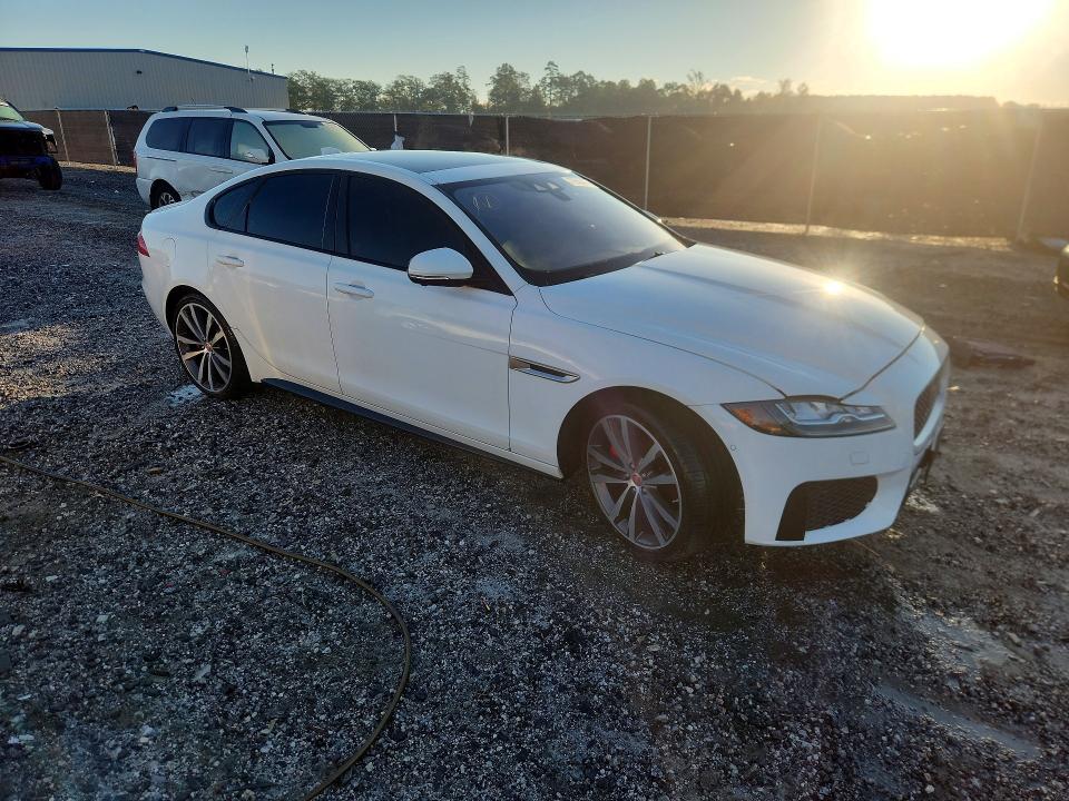 Продаж на аукціоні авто 2018 Jaguar Xf, vin: SAJBM4FV8JCY66540, номер лоту: 72553436