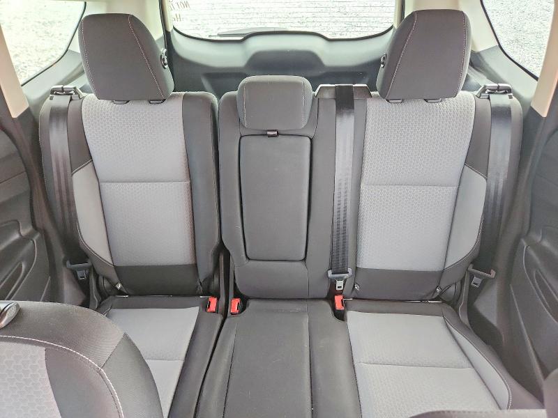 2019 Ford Escape მანქანა იყიდება აუქციონზე, vin: 1FMCU0GD2KUA15990, აუქციონის ნომერი: 72042016