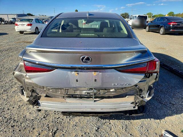 71687146 :رقم المزاد ، JTHB21B19K2034751 vin ، 2019 Lexus Es مزاد بيع