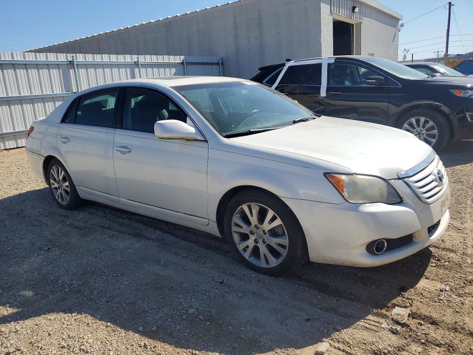 2008 Toyota Avalon მანქანა იყიდება აუქციონზე, vin: 4T1BK36B38U313184, აუქციონის ნომერი: 71672676