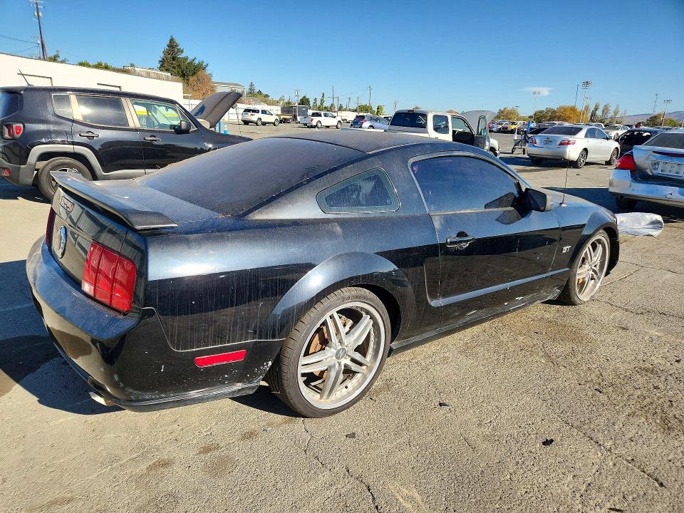 Продажа на аукционе авто 2006 Ford Mustang, vin: 1ZVFT82H265230926, номер лота: 72250226