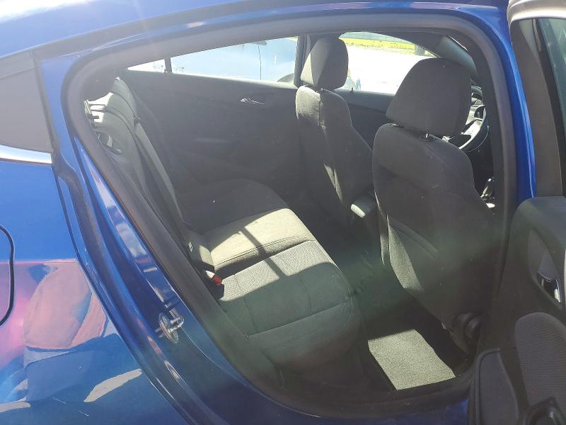 2018 Chevrolet Cruze მანქანა იყიდება აუქციონზე, vin: 1G1BE5SM8J7215845, აუქციონის ნომერი: 71592166