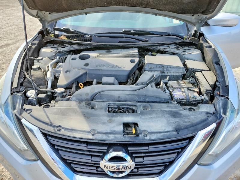 Продаж на аукціоні авто 2017 Nissan Altima, vin: 1N4AL3AP4HN343746, номер лоту: 72005236