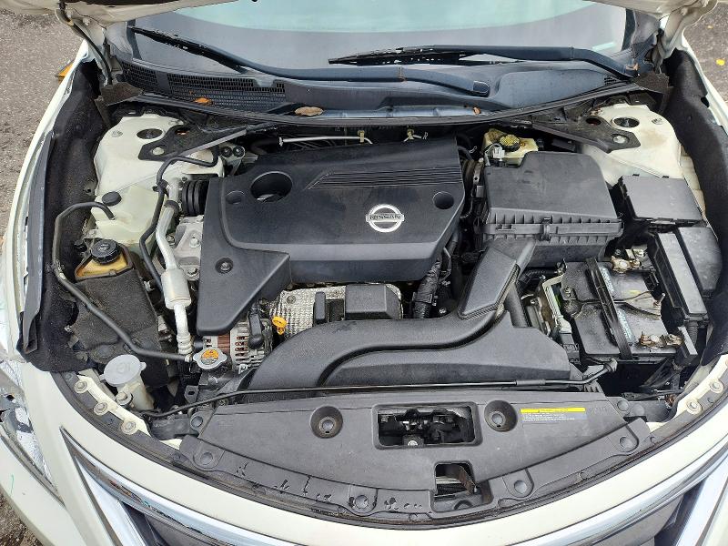 2015 Nissan Altima მანქანა იყიდება აუქციონზე, vin: 1N4AL3AP0FC463214, აუქციონის ნომერი: 72109966