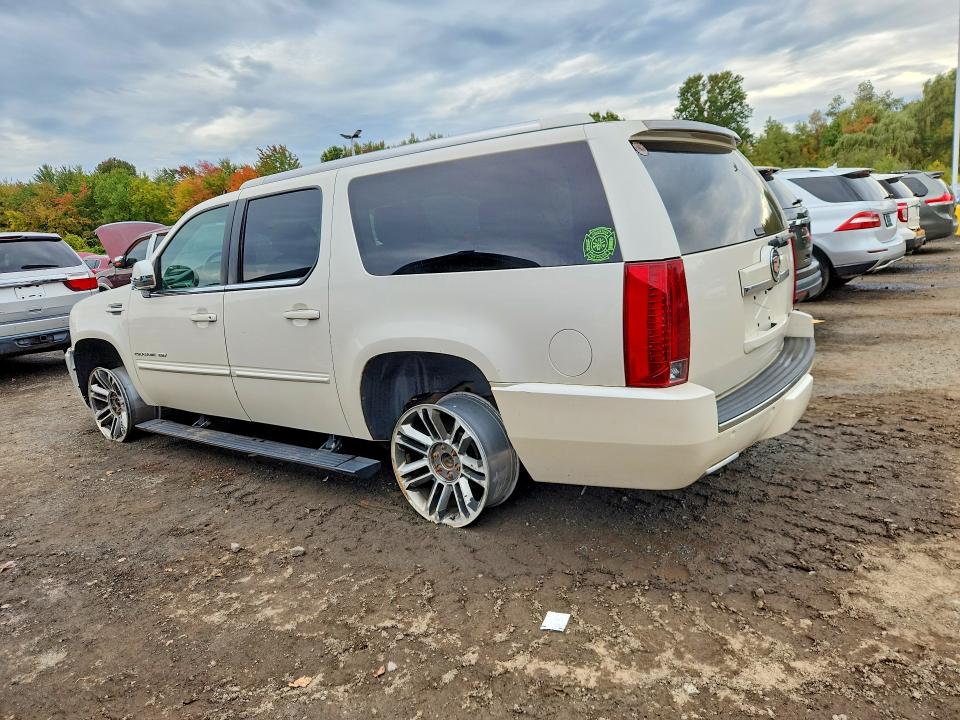70890226 :رقم المزاد ، 1GYS4JEF7DR166589 vin ، 2013 Cadillac Escalade مزاد بيع