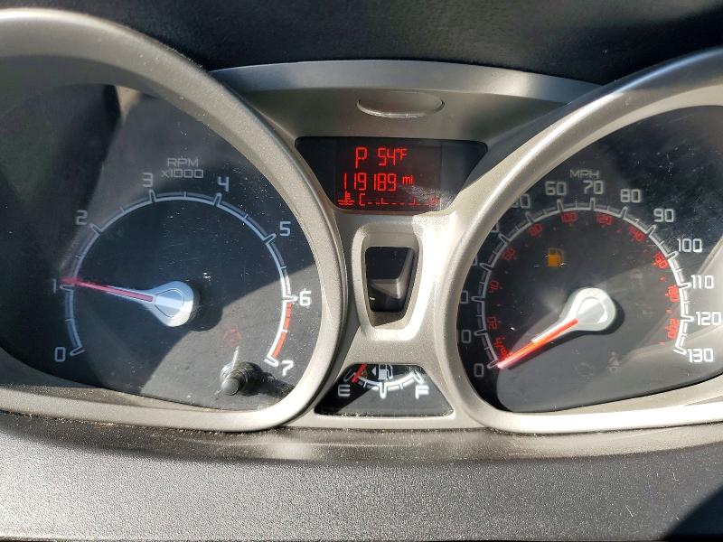 71828606 :رقم المزاد ، 3FADP4BJ2DM202969 vin ، 2013 Ford Fiesta مزاد بيع